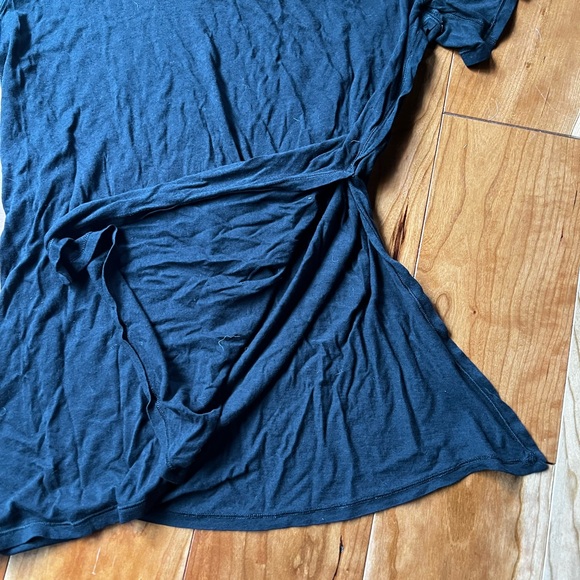 Black LULULEMON Studio to Street Shirt - Picture 2 of 3